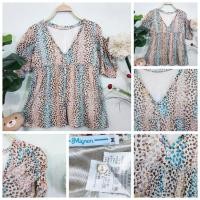 ราคา เสื้อลายลายเสือรูปหัวใจ สีแปลกตา คอวี กระดุมหน้า แขนแต่งแบบรูดได้ผูกโบว์ชิคๆ มีซับใน กระดุมสำรอง 1 เม็ด สภาพใหม่มาก (24758171236)