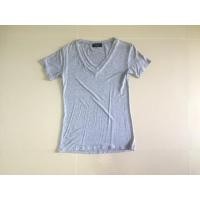 ราคา เสื้อยืดคอวี ผ้าเรย่อย Topshop (1535999583)