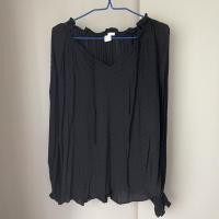 ราคา BrandH&M เสื้อแขนยาวสีดำ EUS38 มือสอง สาวอวบ รอบอกได้ถึง46" (8717258616)