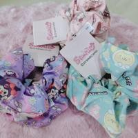 ราคา (พร้อมส่ง) ยางมัดผมโดนัทผ้าพิมพ์ลายการ์ตูน (24683653472)