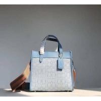 ราคา Coach Field Tote 22 Carriage Logo Tote Bag (12157544461)