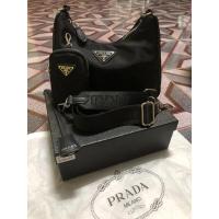 ราคา กระเป๋าPRADA ของใหม่ ขนาด9” มีสายสะพายยาวคอสบอดี้&สะพายไหล่ มี2ใบ พร้อมกล่อง&ถุงผ้า#กระเป๋าสะพายข้าง (13335673118)