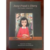 ราคา ส่งฟรี หนังสือภาพภาษาอังกฤษ Anne Frank’s Diary Graphic Adaptation English Paperback (20473008488)