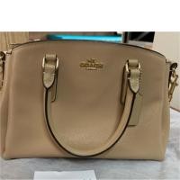 ราคา Coach ถังมินิ สีครีม (2296230192)