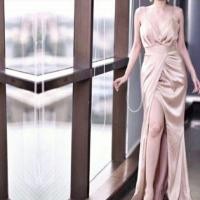 ราคา เดรสยาวสายเดี่ยสออกงานสีทอง (1634217202)