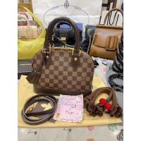 ราคา louis vuitton alma bb used like new 2013 ของแท้ 100% (21664599273)