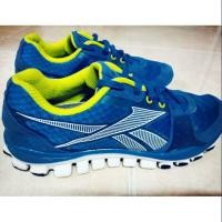 ราคา รองเท้า Reebok มือสองของแท ้ (1412438776)
