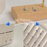 ราคา SissyJewelry // ต่างหูเงินแท้ พลอย Swarovski Light Sapphire collection (6160292292)
