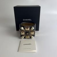 ราคา [CO221006212] Chanel / Bracelet Cuff With Pearl GHW (22200217454)