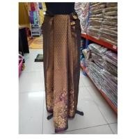 ราคา ผ้าซิ่นสำเร็จรูป ไหมเทียม ลายนกยูง ลายไทย (7034440478)