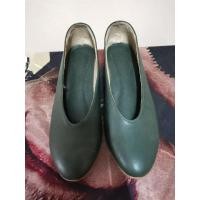 ราคา รองเท้าส้นตึก Mosstories มือสอง Size 38 (19477101249)