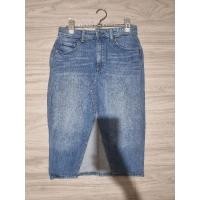 ราคา H&Mกระโปรงยีนส์ทรงเอผ่าหน้าดีไซส์เก๋ไซส์(8)เอว29-30สะโพก38ยาว25(งานมือสอง) (24072603103)