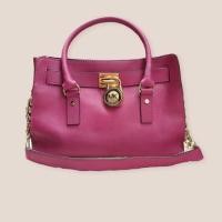 ราคา กระเป๋า Michael kors ของแท้มือสอง สภาพใหม่มากๆ สีสวยไร้ตำหนิ (11310465304)