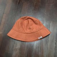 ราคา ส่งฟรี reg หมวกบักเก็ต ellesse (9873206187)