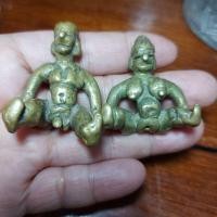 ราคา พ่องั่ง-แม่เป๋อ เครื่องรางเขมร พิมพ์โบราณ เก่าๆ เนื้อสัมฤทธิ์ อภินิหารมากมาย ลองดูค่ะ ขนาดสูง 3.5cm ขากางกว้าง 3 cm (28405450056)