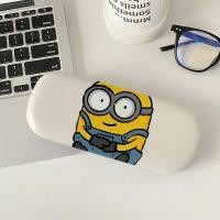 ราคา ♞,♘การ์ตูน Minion แว่นตา High-end กล่องเก็บหนัง Pu แบบพกพา (25583013813)