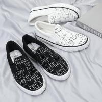 ราคา รองเท้าผ้าใบผู้ชาย/ผู้หญิง แฟชั่นลำลองสลิปออน ทรงสวยน้ำหนักเบาสวมใส่สบาย มี 2 สี ขาว/ดำ รุ่น 192 lucky_lucky136 (19064773826)