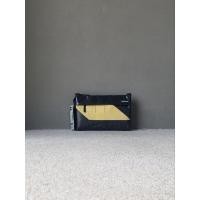 ราคา Freitag F553 LOU ของแท้จากสวิส (21888260636)