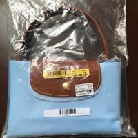 ราคา ของแท้จาก KingPower ** กระเป๋าลองชอม Longchamp Le Pliage size M แท้ ใหม่ยังไม่แกะถุง สีฟ้า พร้อมส่ง (2908996788)