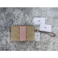 ราคา กระเป๋าคล้องมือแบรนด์Coachแท้***ตำหนิสายนิดนึง (17640477558)