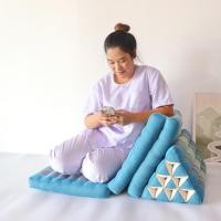 ราคา หมอนสามเหลี่ยมขิด สีฟ้าลายไทย หมอนอิงพร้อมเบาะนอน 10 ช่อง 3 พับ THAI TRIANGLE PILLOW (3-FOLD) (27804707681)