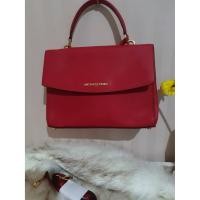 ราคา Michael Kors มือสองของแท้แบบน่ารักราคาดีไปพร้อมสายน่ารักมาก (8518147771)
