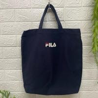ราคา กระเป๋าสะพาย ผ้า FILA มีสายสั้น ยาว กว้าง 15 สูง 14 ก้น 4 นิ้ว ราคา 250 บาท (24715356203)