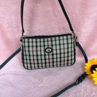 ราคา Daks London แท้ คลอสบอดี้ไซส์น่ารัก สภาพดีมากๆ ฐาน 9" สูง 6" มี 2 สายถอดได้ทั้ง 2 (24666563639)