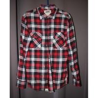 ราคา เสื้อเชิ้ตVans ลายสก็อต แดง-ดำ-ขาว (449512801)