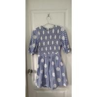 ราคา lyn around จั๊มสูทขาสั้น size M (20927709624)