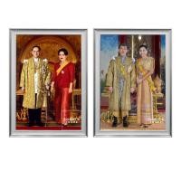 ราคา Bangkokframe-กรอบรูปพระบรมฉายาลักษณ์ในหลวงราชินีในรัชกาลที่9และรัชกาลที่10-ใส่กรอบพิมพ์ภาพพร้อมแขวน (14492367066)