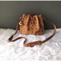 ราคา กระเป๋าทรงจีบ mcm แท้ (7053429152)