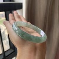 ราคา ♠♚☒สร้อยข้อมือหยกพม่าแท้น้ำใสและดอกไม้ลอยน้ำ สร้อยข้อมือหยกสำหรับผู้หญิง ของขวัญหยกคุณภาพสูงสำหรับแฟนสาวพร้อมใบรับรอง (19094605577)
