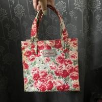 ราคา Cath Kidston แท้100% มีตำหนิคราบเหลืองจากการใช้งาน (10802160091)