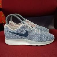 ราคา Nike แบรนด์แท้มือสอง (11555600656)