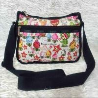 ราคา กระเป๋าผ้าลายงานสปอร์ตครอสบอดี้แบรนด์ Lesportsac Made in U.S.A (รหัส TS2) (26258648321)