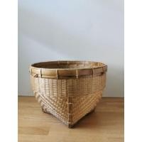 ราคา กระบุง​ ตะกร้า​ ทรงโบราณทำจากไม้ไผ่สาน​ เดินขอบหวาย​แข็งแรง​ ปากกว้าง​ 13นิ้ว​ สูง9.5นิ้ว (4741020342)