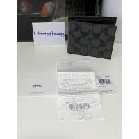 ราคา กระเป๋าสตางค์ผู้ชาย Coach Double Billfold Wallet in Signature F75083 (14976078830)