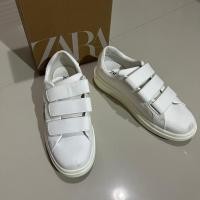 ราคา รองเท้าผ้าใบหนังสีขาว ZARA ไม่มีเชือก เป็นแถบตีนตุ๊กแก ไซส์ 44 (28cm) สไตล์เรโทร ซาร่า (22256309985)