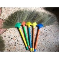 ราคา ไม้กวาดด้ามสั้น (4ชิ้น)เกรดโลตัส (4758462037)