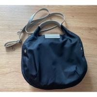 ราคา กระเป๋า Radley แท้ มือสอง สีดำเข้ม (24963771163)