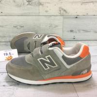 ราคา New balance 574 สีเทา สภาพใหม่/วัดด้านใน19.5/รองเท้าเด็กมือสองแบรนด์แท้ (5100096862)