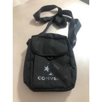 ราคา กระเป๋าสะพายข้างสีดำ converse(แท้)มือ2 (3646782039)