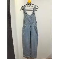 ราคา เอี๊ยมยีนส์ขายาวสีอ่อน ไซส์M (24759717122)