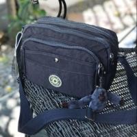 ราคา กระเป๋าสะพาย Kipling ซิป 3 ช่อง ขนาด 10 นิ้ว (2607213086)
