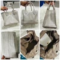 ราคา งาน SALE กระเป๋า สีครีม ทรงถือ (24711909385)