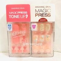 ราคา ‼️ซื้อ 1 แถม 1 ‼️ Dashing Diva - Magic Press ลาย Dreaming U แถมฟรี Magic Press Tone Up for Toe สี Salmon Pink (3341756983)