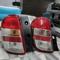 ราคา ไฟท้ายข้างซ้าย NISSAN MARCH ปี 2010 2011 2012 2013 (18519737885)