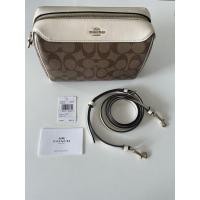 ราคา กระเป๋าcoach แท้100% [มือสองของแม่ค้าเอง] ทรงหมอนไม่มีหู สะพายข้าง (7190284597)