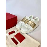 ราคา รองเท้าผ้าใบ Valentino (5380196275)
